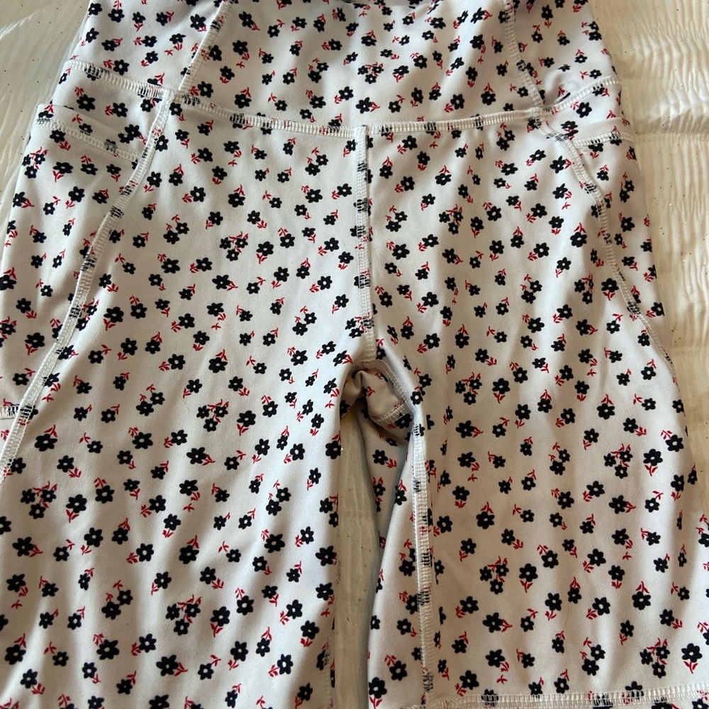 Flower covered bike shorts size X small